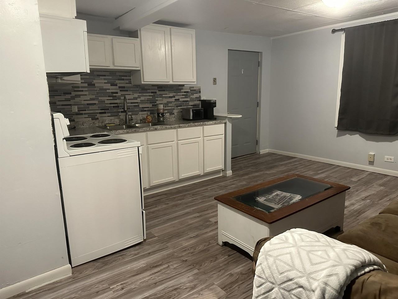 101 Main Avenue South - Photo 2 of 50