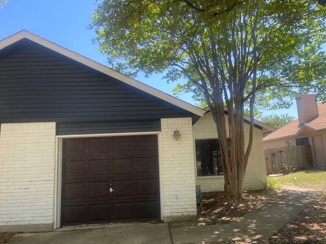 2029 Redwing Way - Photo 2 of 50