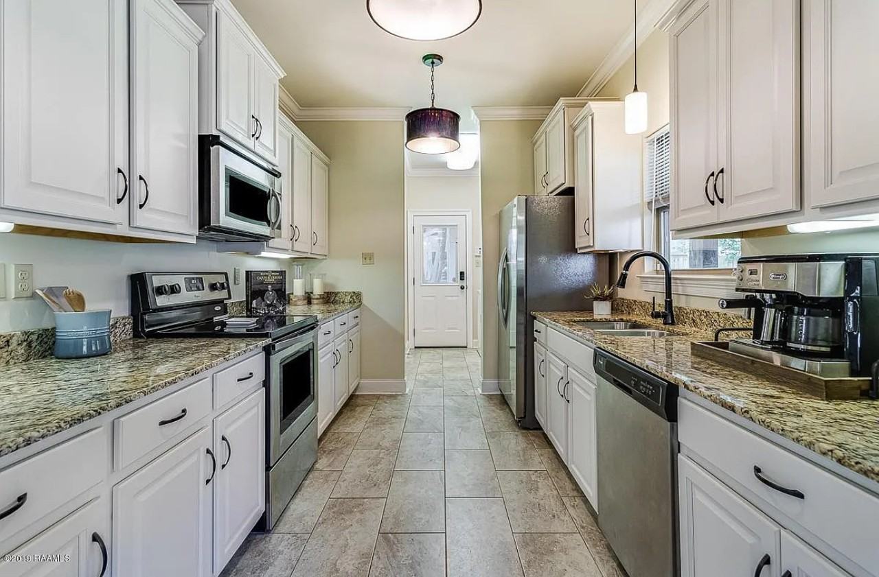 201 Churchill Dr #NA - Photo 4 of 16