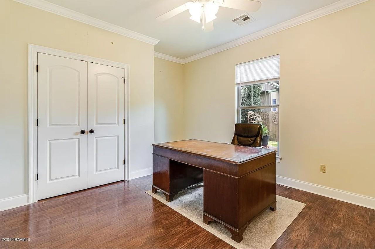 201 Churchill Dr #NA - Photo 6 of 16