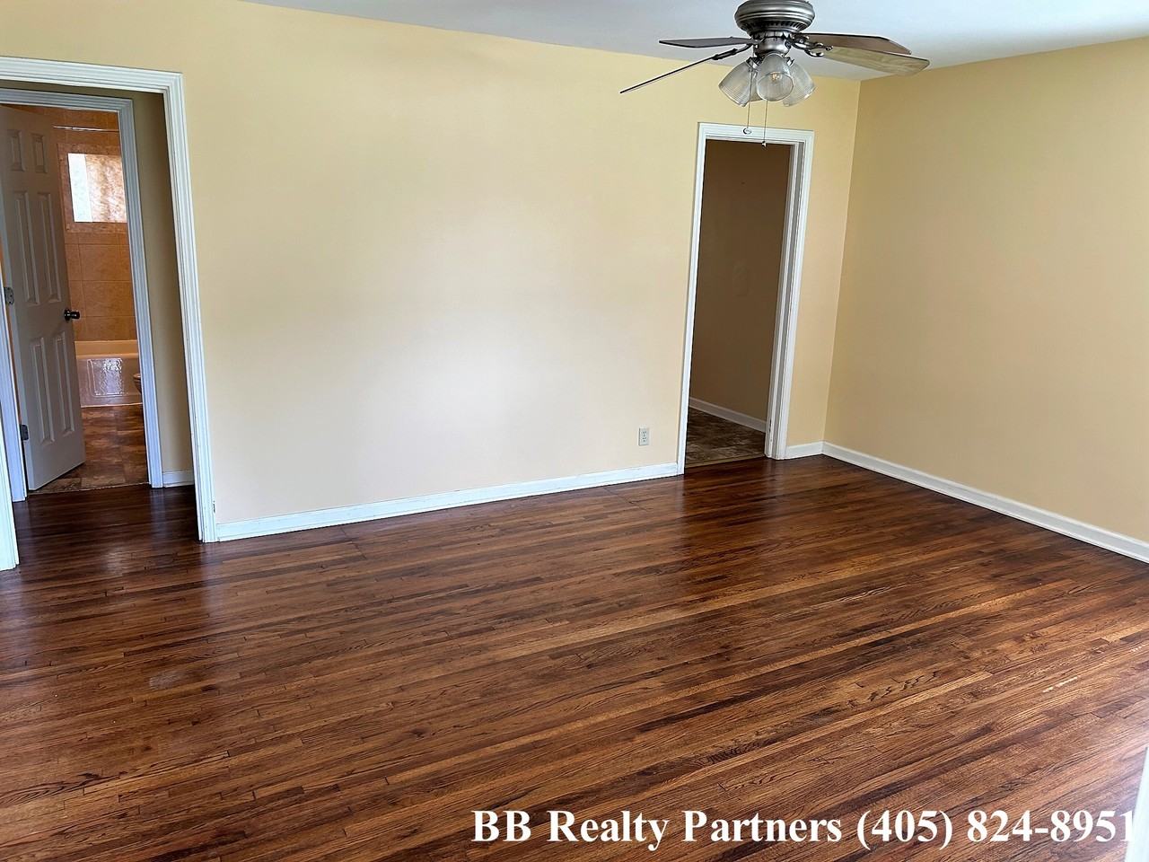 6704 E 5th St #NA - Photo 3 of 21