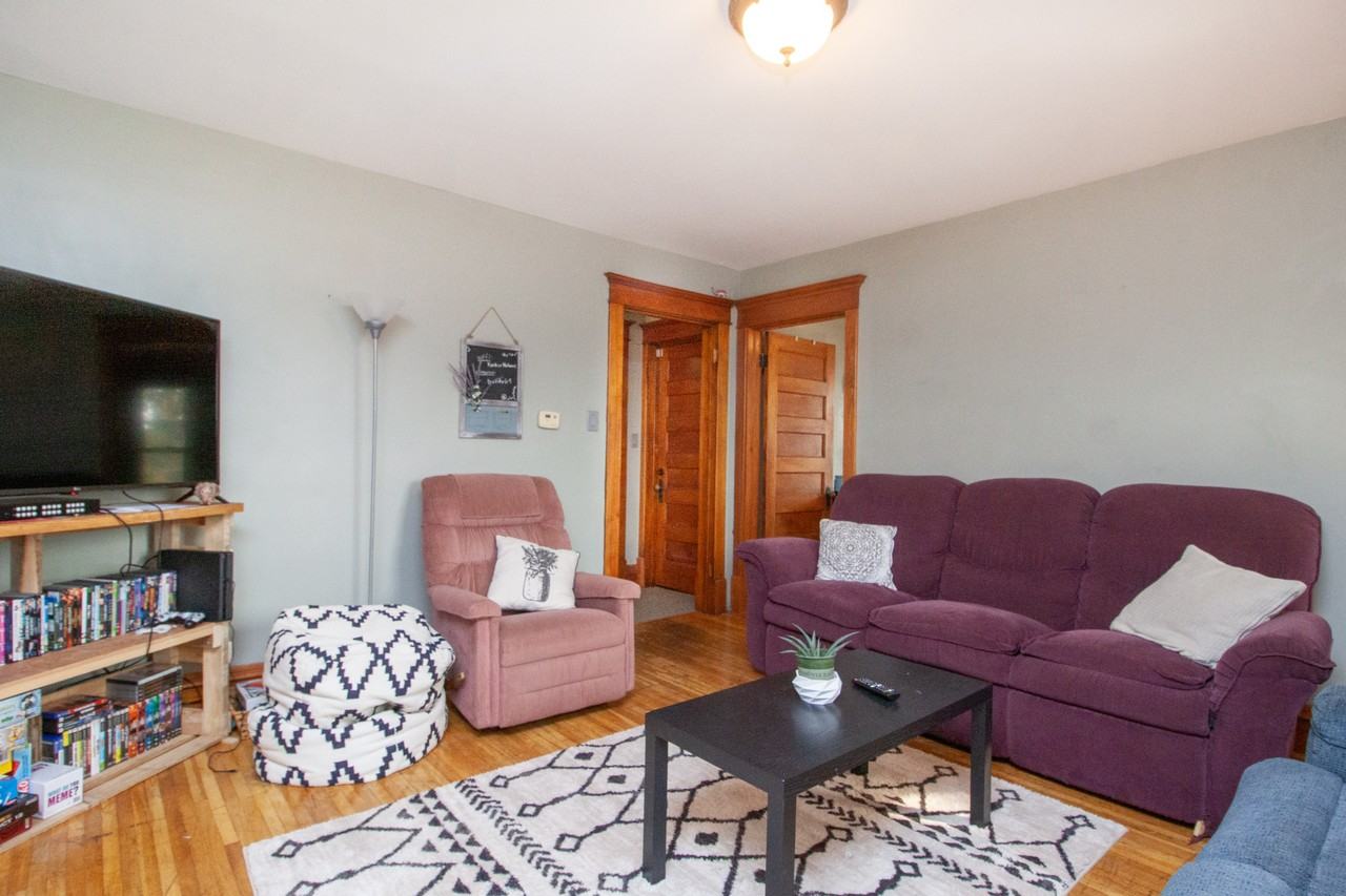 421 Washington St #2 - Photo 5 of 16