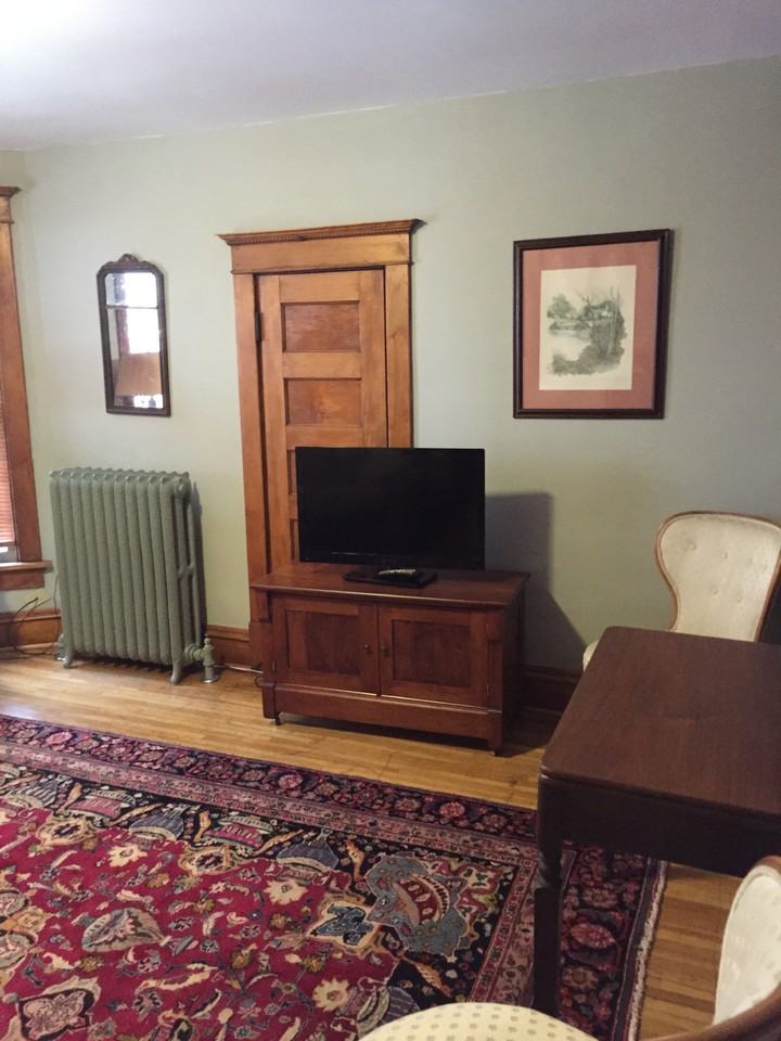 421 Washington St #2 - Photo 6 of 16