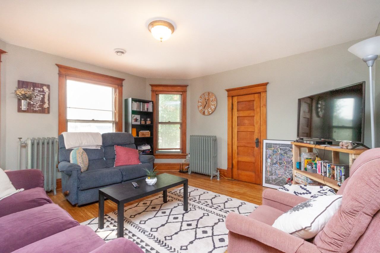 421 Washington St #2 - Photo 7 of 16