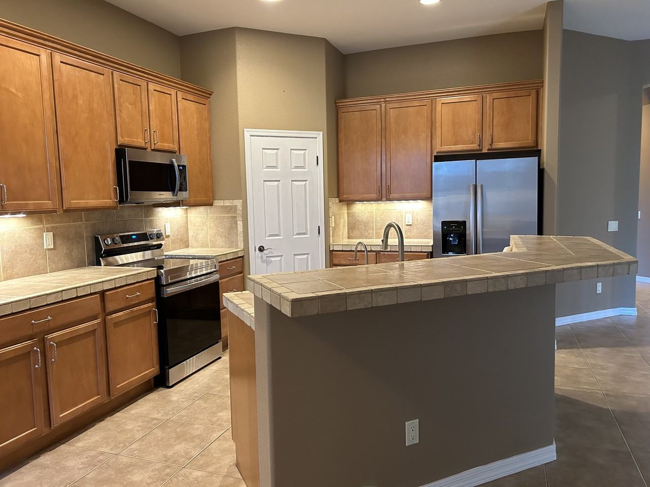 2878 Fort Mojave Dr #NA - Photo 5 of 13