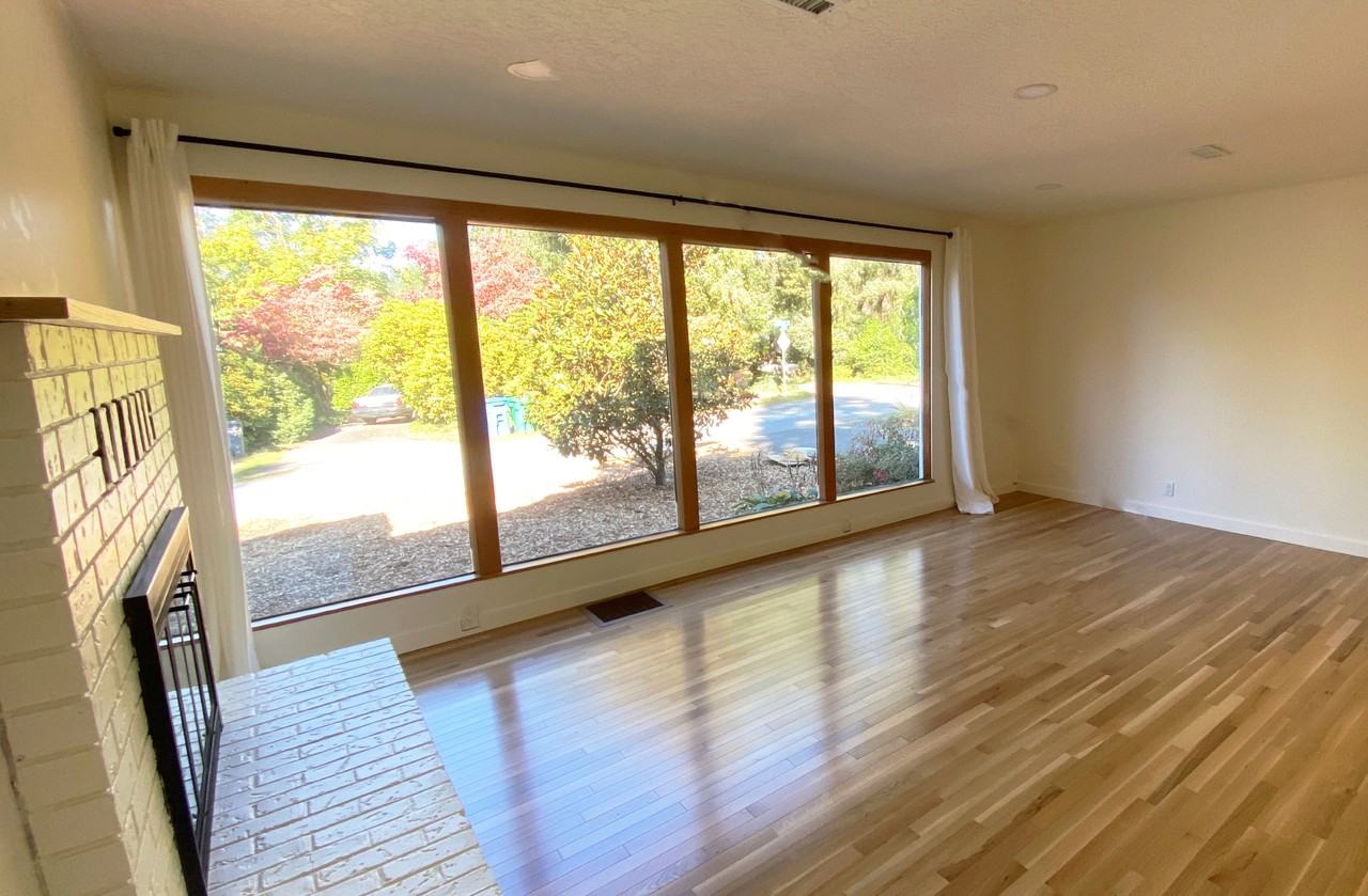 11207 Sw 53rd Ave #NA - Photo 2 of 13