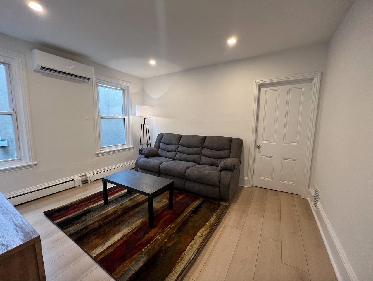 2916 Poplar St #3 - Photo 3 of 16