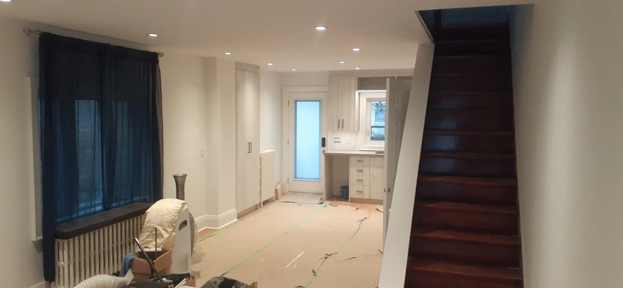 7 Moir Avenue 1 - Photo 2 of 14