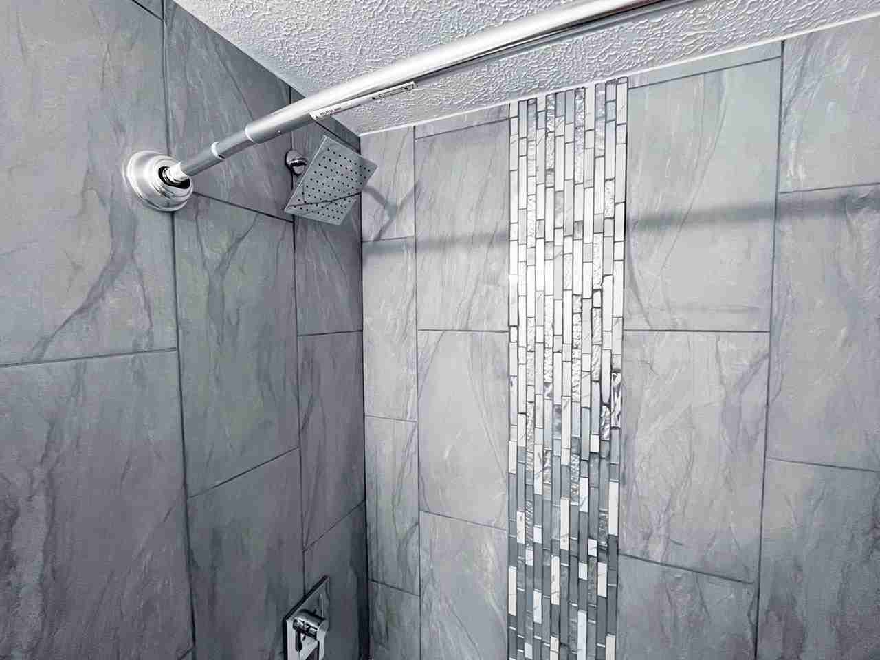 Pine Grove Apartments - Photo 7 of 50