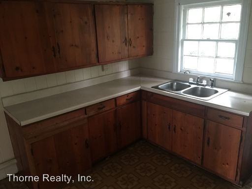 Daniel Street Apartments - Photo 3 of 4