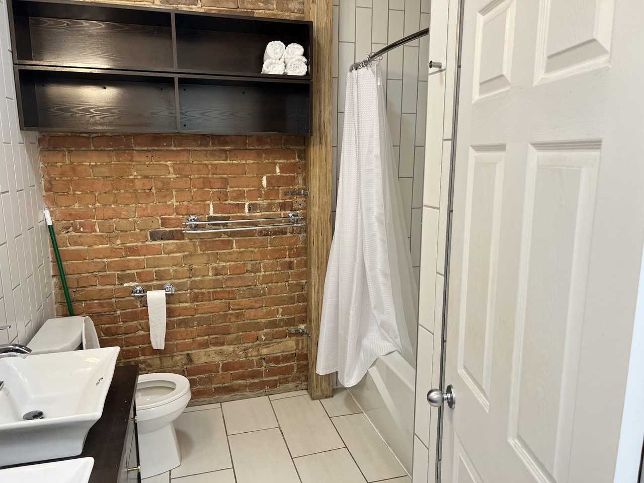 925 Rue Cherrier #5 - Photo 5 of 16