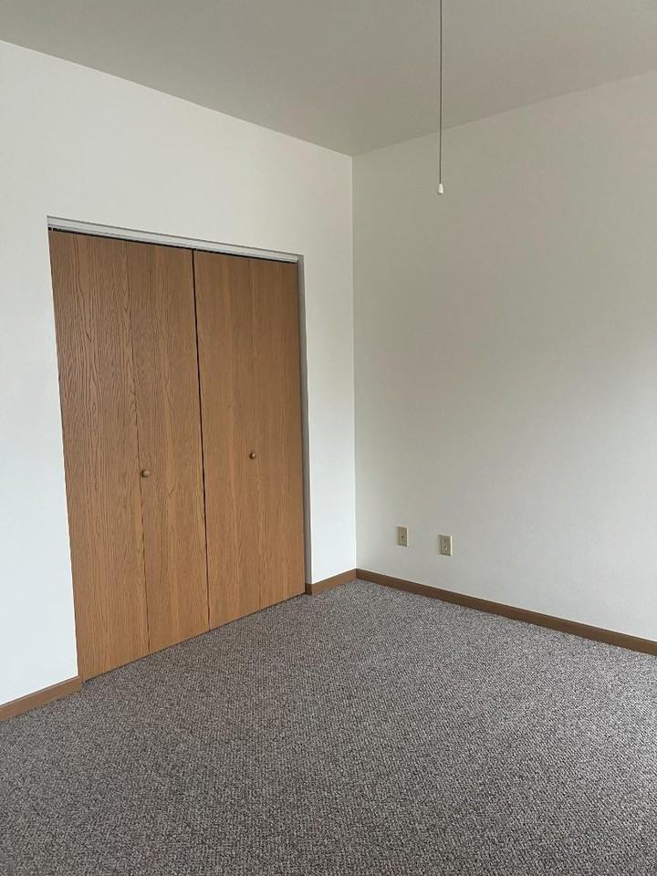 Heritage House Apartments - Photo 7 of 10