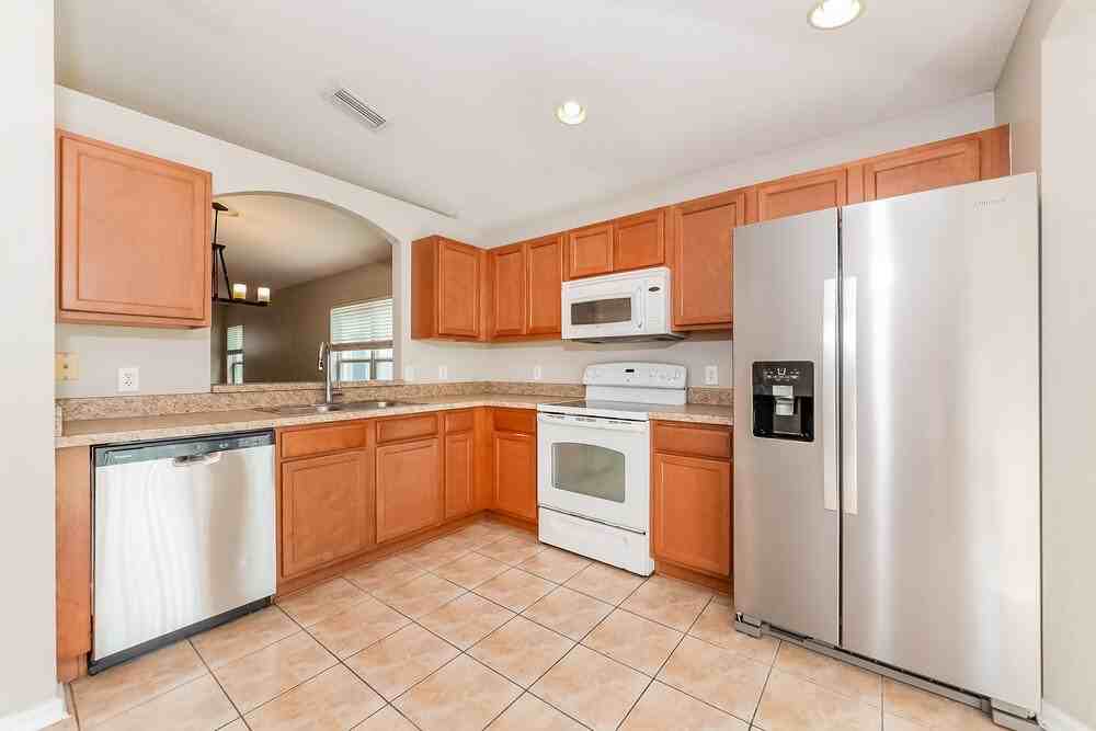 1135 Seminole Sky Dr - Photo 7 of 16