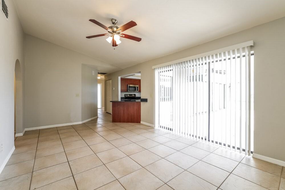 3406 Sw 6th Ave - Photo 6 of 16