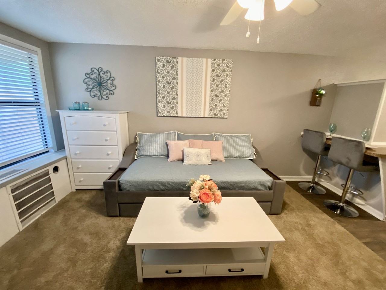 Bentwood Apartments - Photo 4 of 32