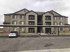 featured image of 75 S Willow Circle Loop