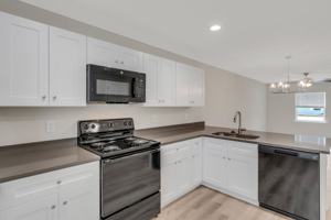 featured image of Lake Ariana Blvd