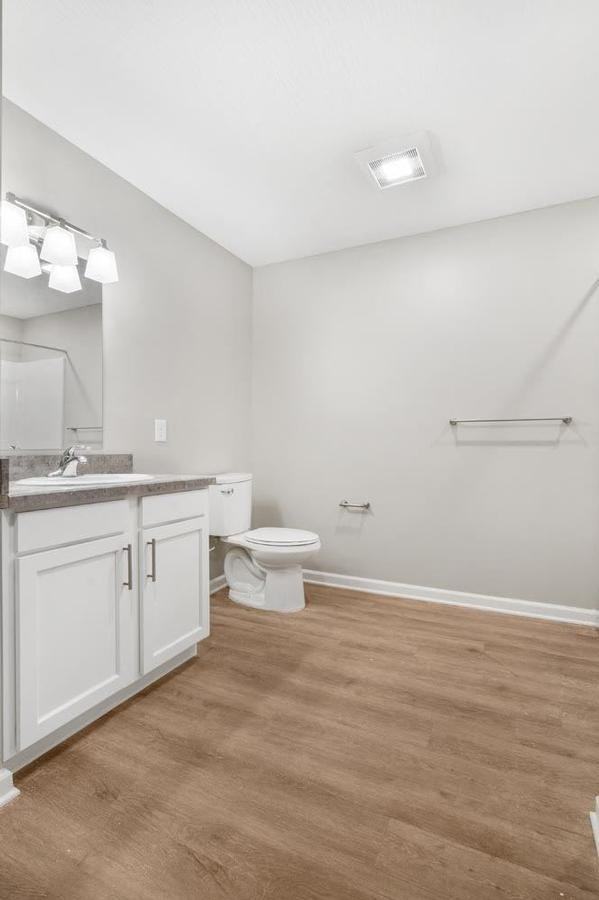 1059 Mace Road Northeast - Photo 4 of 24