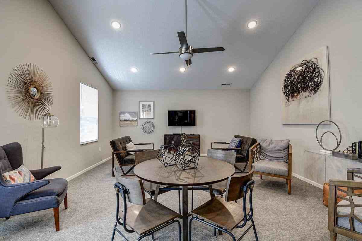 10 Main Street Ter - Photo 3 of 16