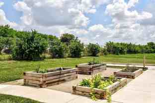 216 N Wheatland Ave - Photo 1 of 1