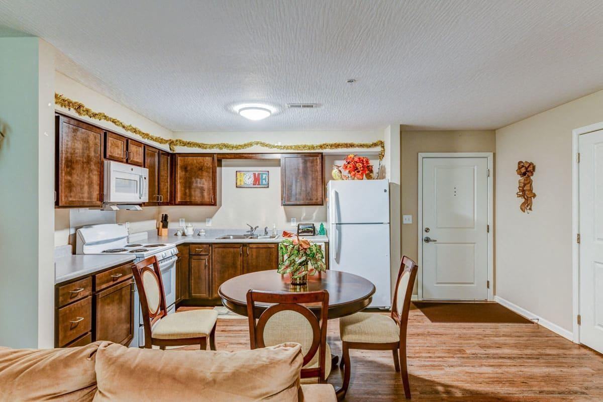 216 N Wheatland Ave