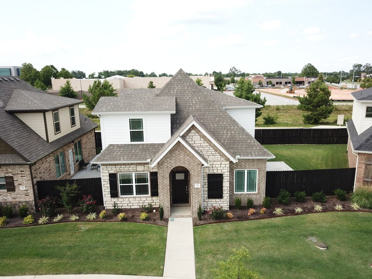 732 North Malbec Road