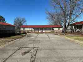 featured image of 8022 Highway 271 S