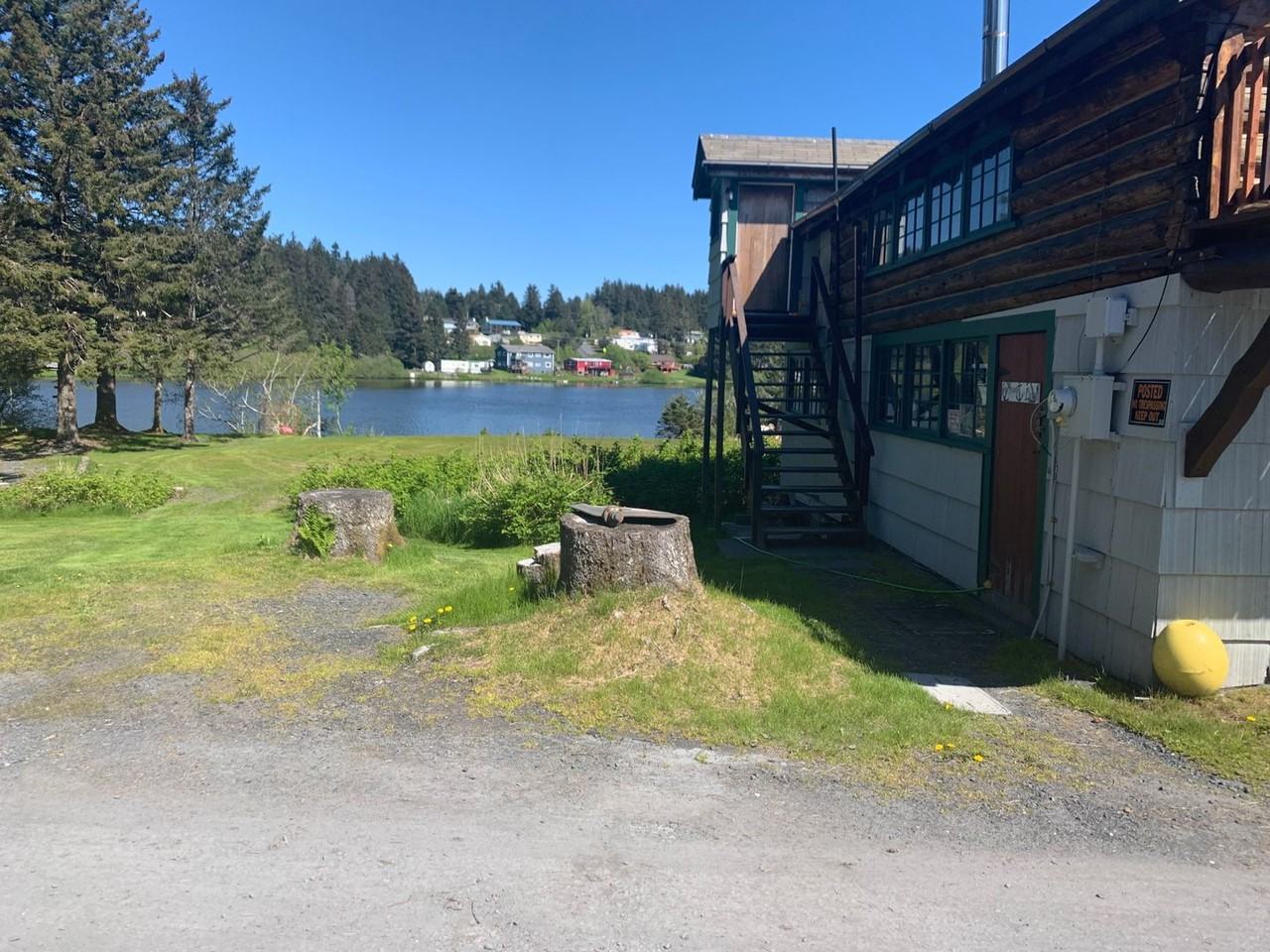 2130 Spruce Haven Ln - Photo 2 of 13