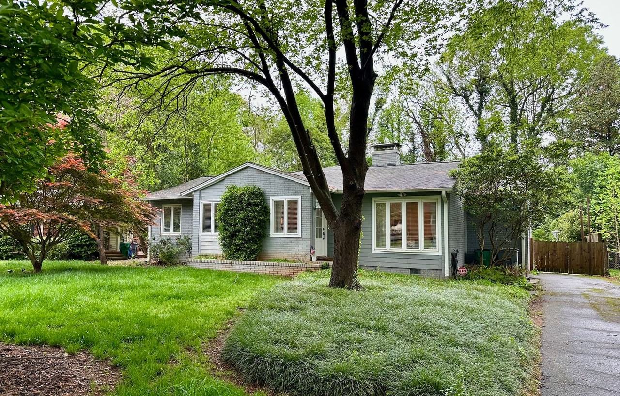 931 Sewickley Dr - Photo 2 of 14