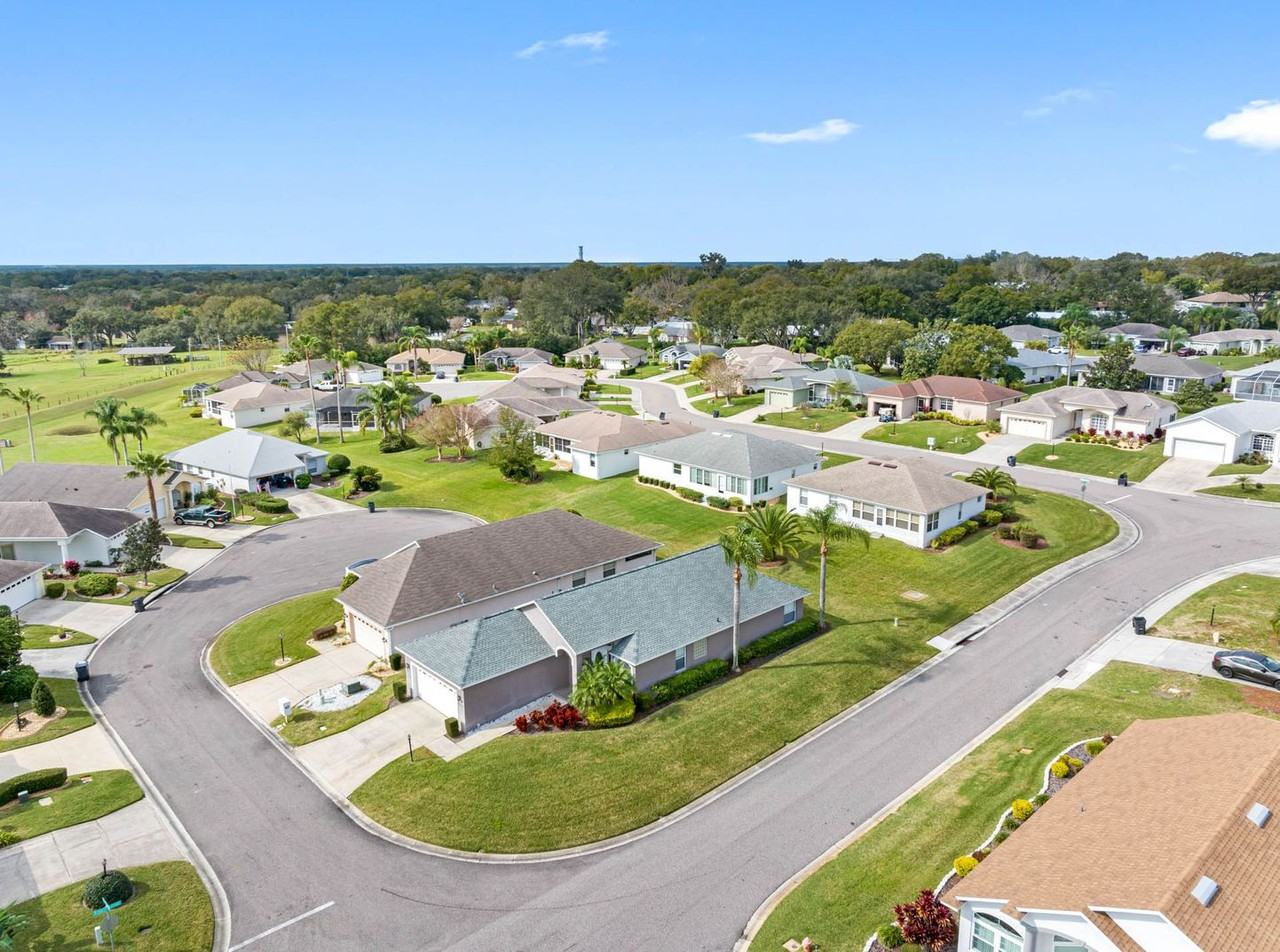 3063 Westmoreland Dr - Photo 4 of 50