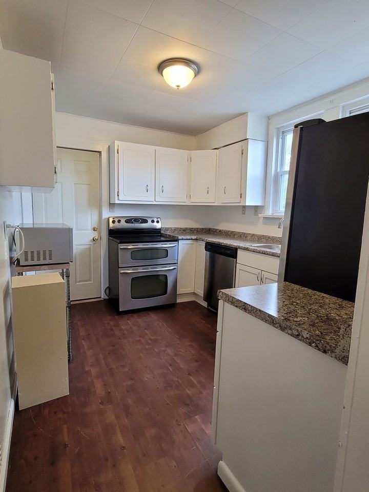 3138 Wabash Ave - Photo 4 of 20