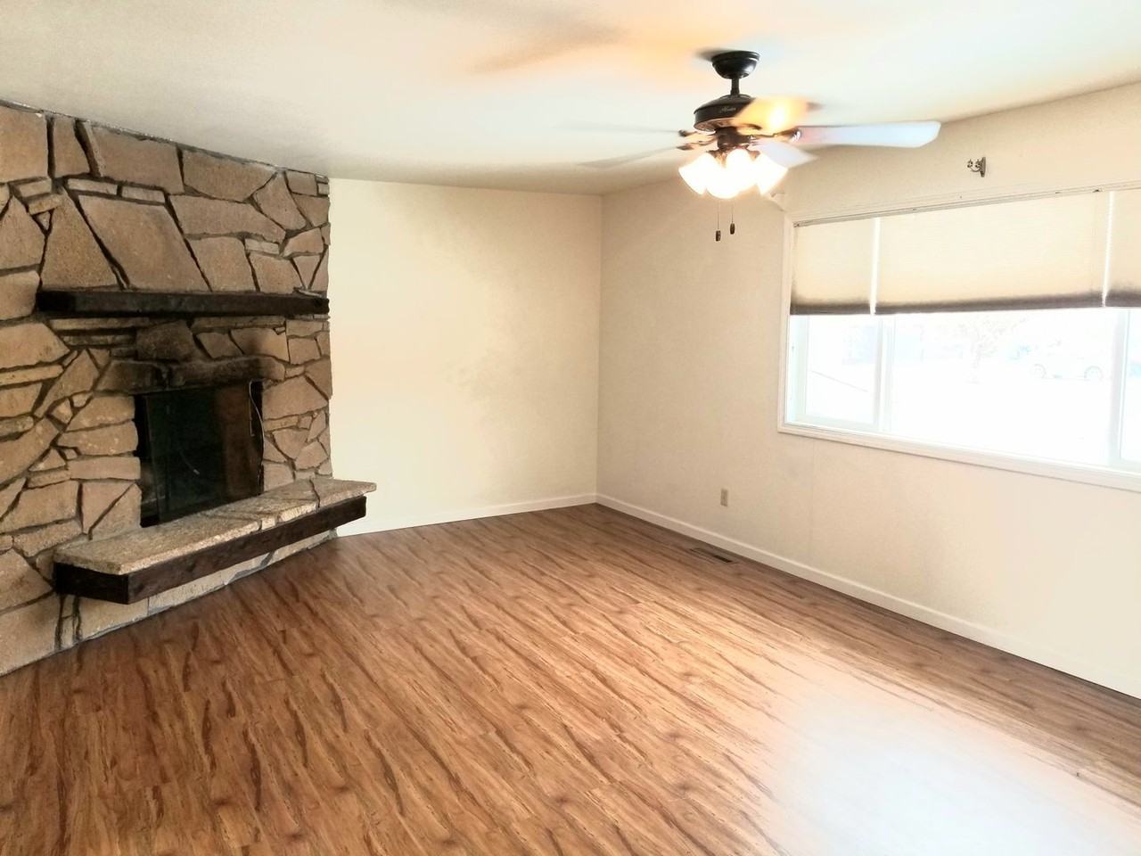 1808 S Rouse Ave - Photo 2 of 23