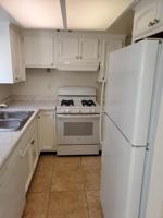 featured image of 1075 W Devonshire Ave #B