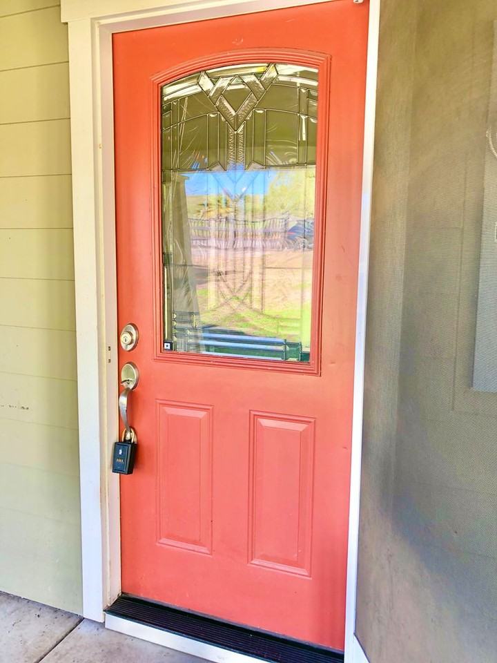 6777 W Lilac Rd - Photo 3 of 39