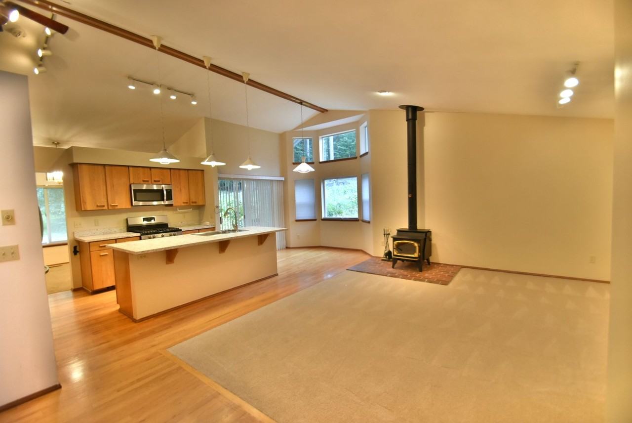 21710 Ne 156th St - Photo 3 of 16