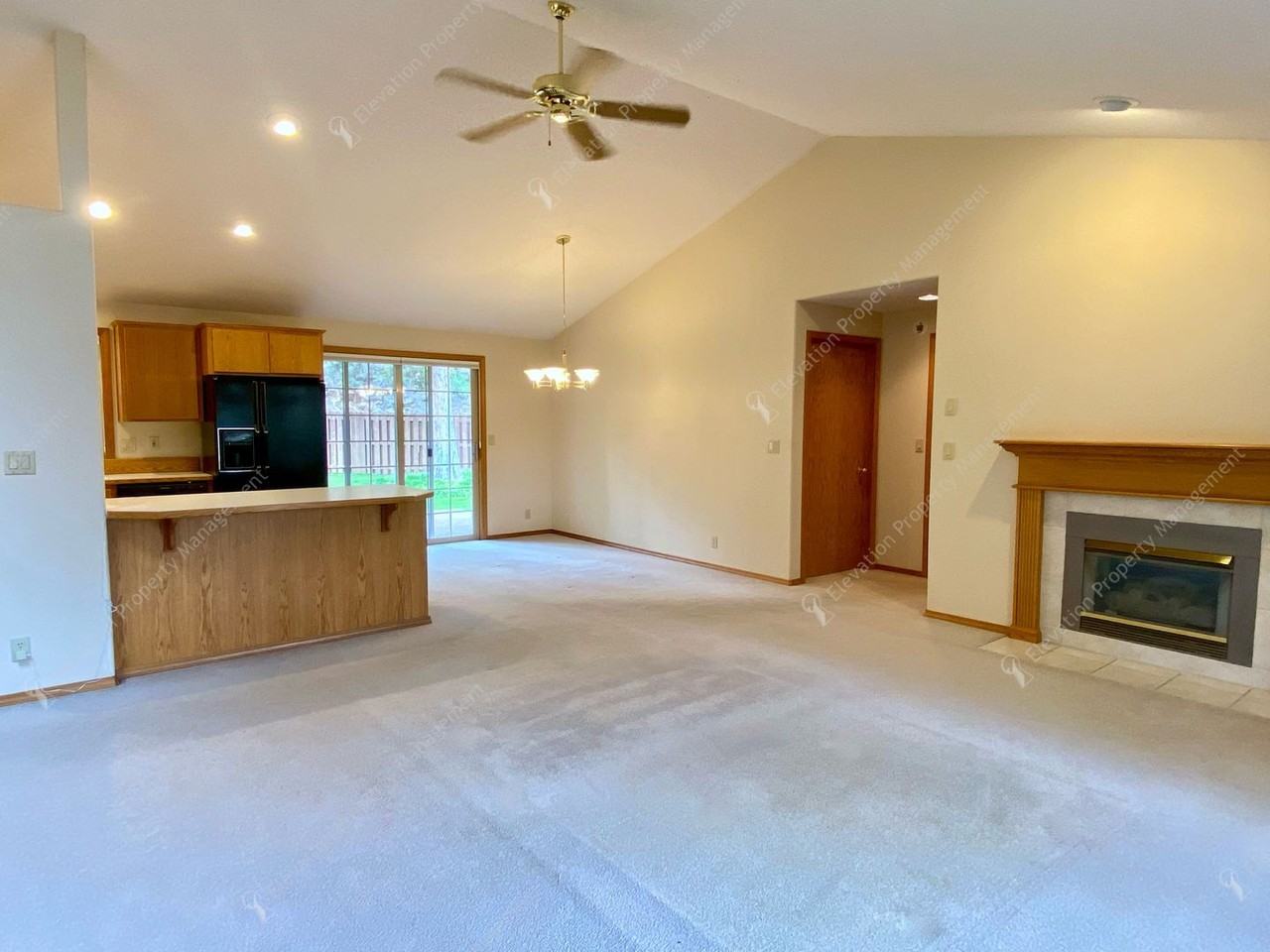 3081 Ne Purcell Blvd - Photo 4 of 29