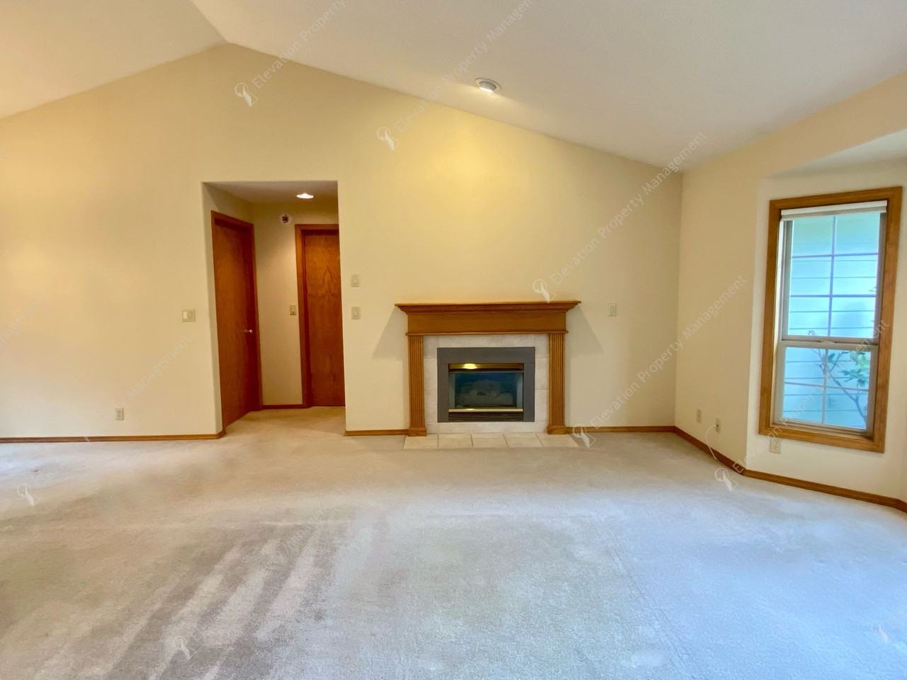 3081 Ne Purcell Blvd - Photo 5 of 29