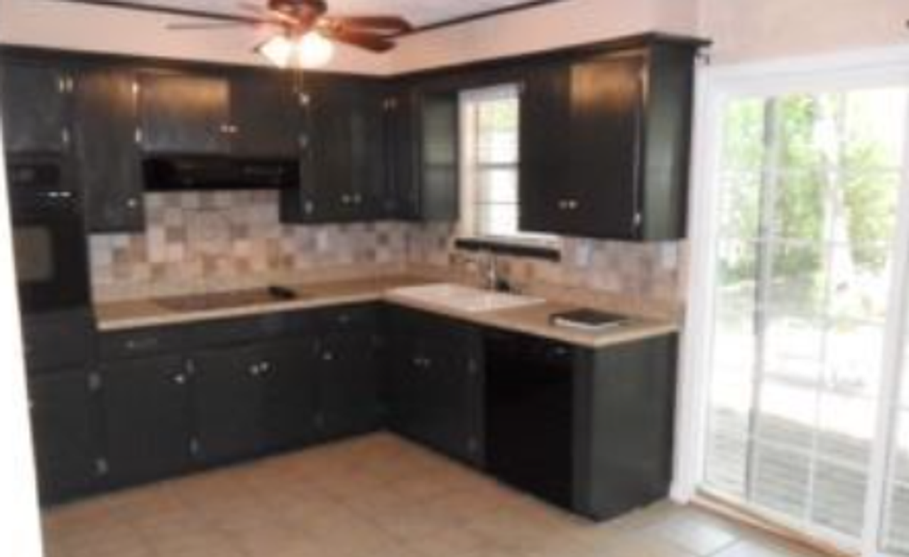 513 Clearview Dr - Photo 3 of 14