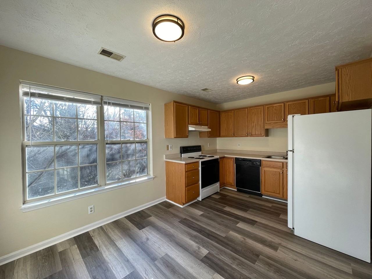 2822 Hanna Pl - Photo 5 of 21