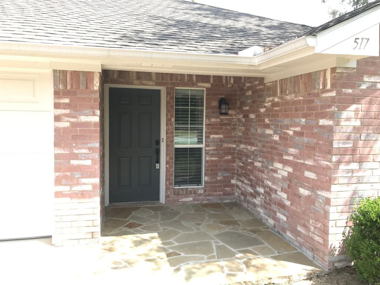 517 Molly Ln - Photo 2 of 29