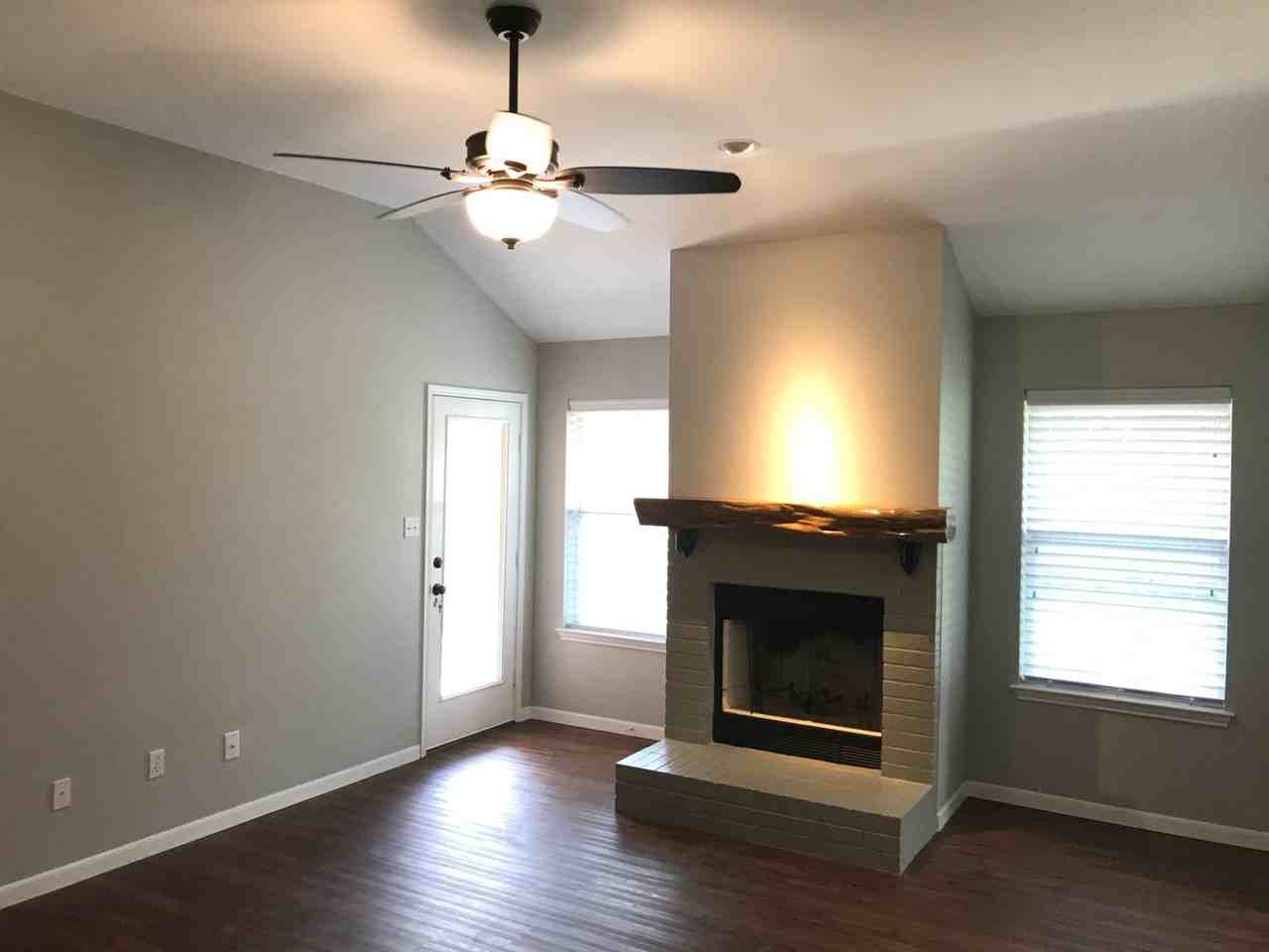 517 Molly Ln - Photo 5 of 29