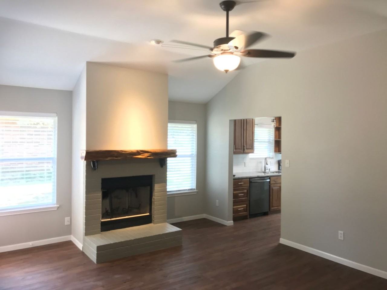 517 Molly Ln - Photo 6 of 29