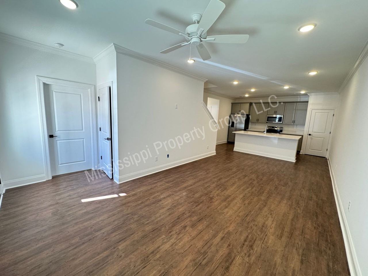 314 Magnolia Ct - Photo 4 of 27