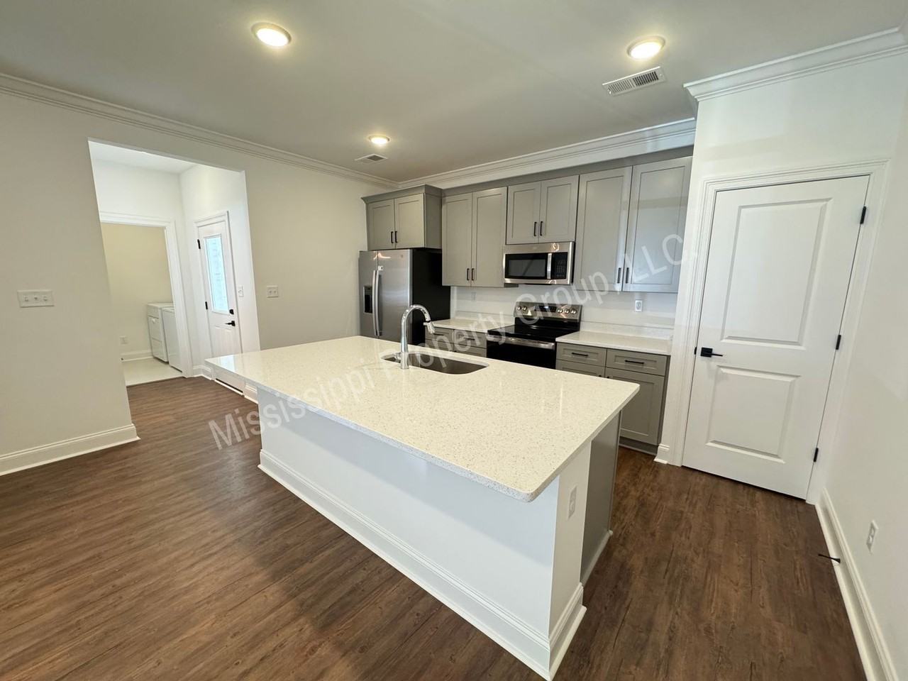 314 Magnolia Ct - Photo 5 of 27
