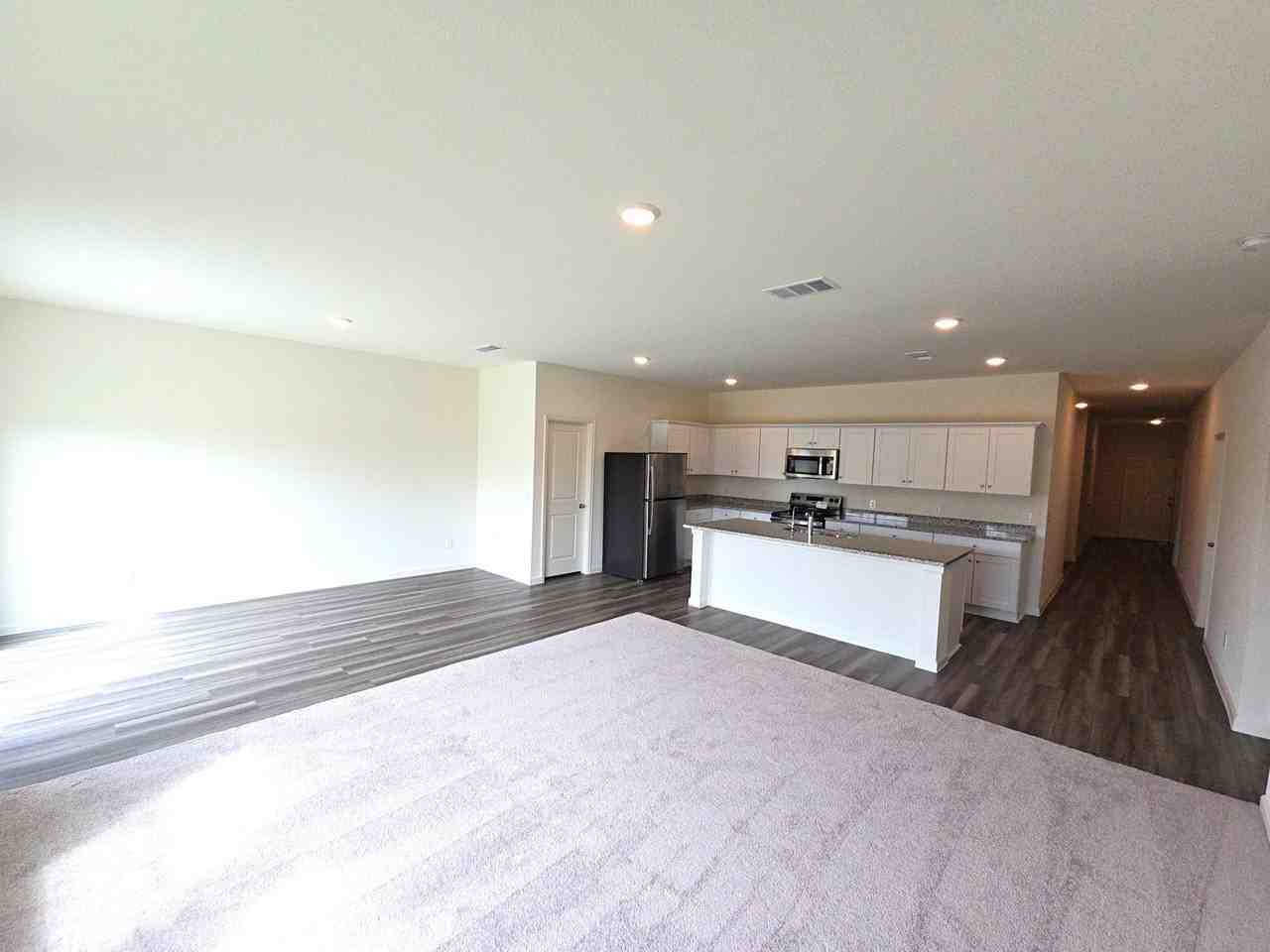 3888 Sunbird Creek Trl - Photo 3 of 32