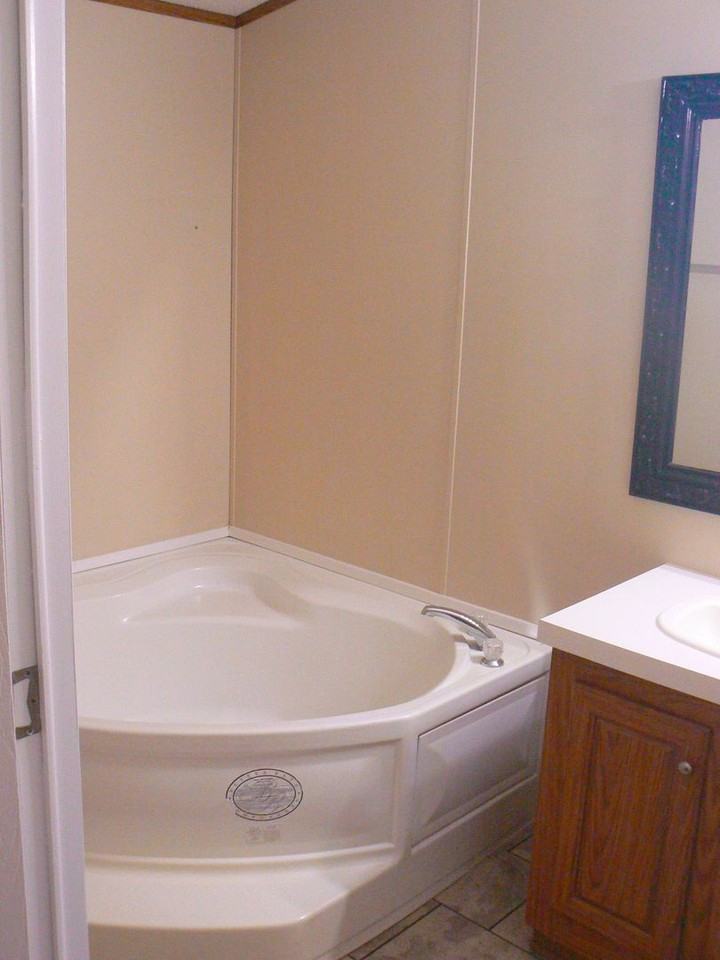 123 Yates Cir - Photo 4 of 12
