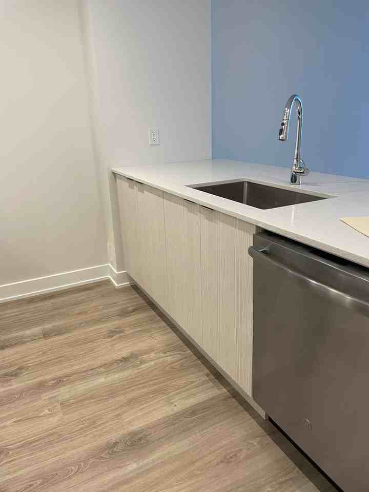 430 Square One Drive - Photo 4 of 14