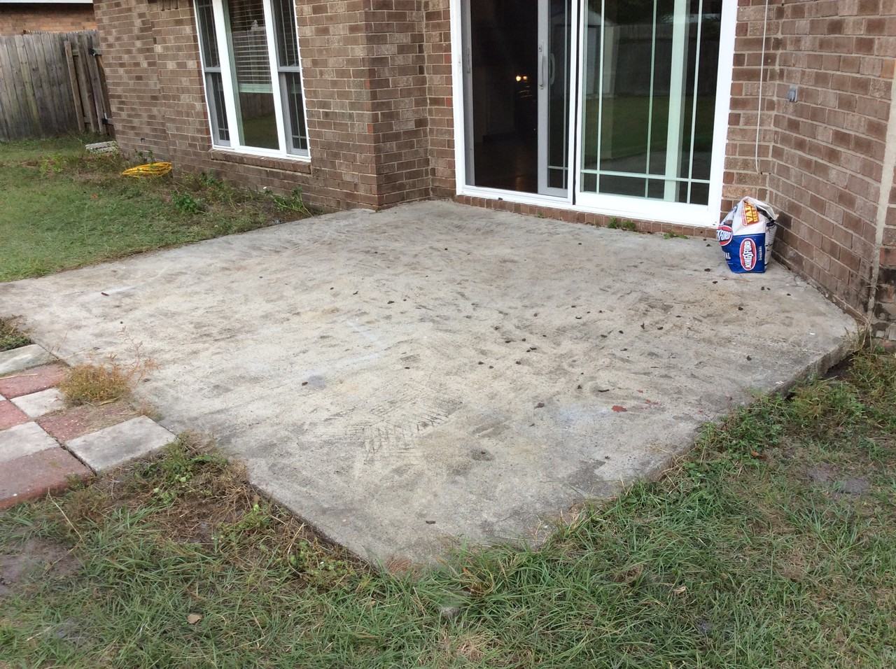 633 Demere St - Photo 2 of 6