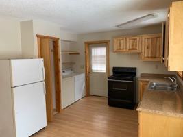 featured image of 2354 Diane Ln #1