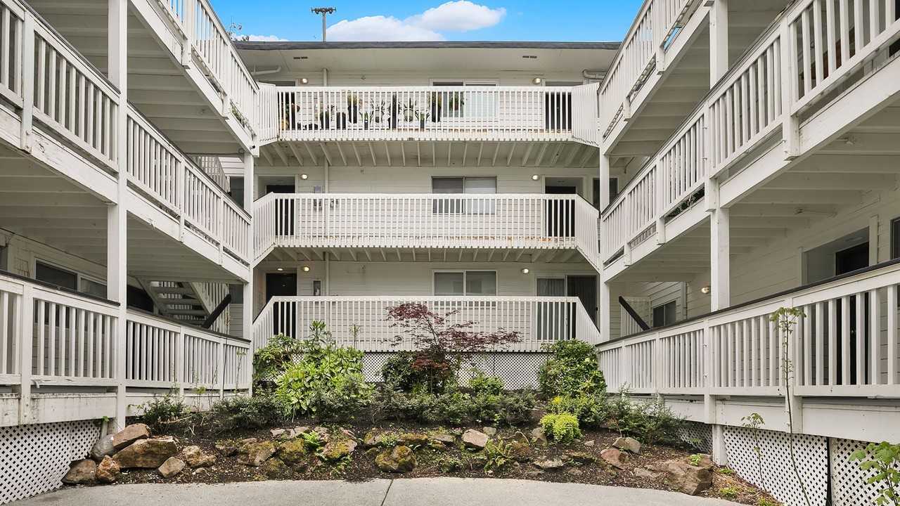 Nacelle Apartments - Photo 6 of 8